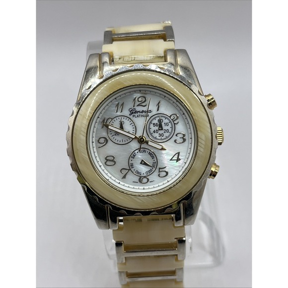 Geneva Platinum Women's Quartz Watch Mother of Pearl Dial 7.25" Band New Battery - Picture 1 of 9